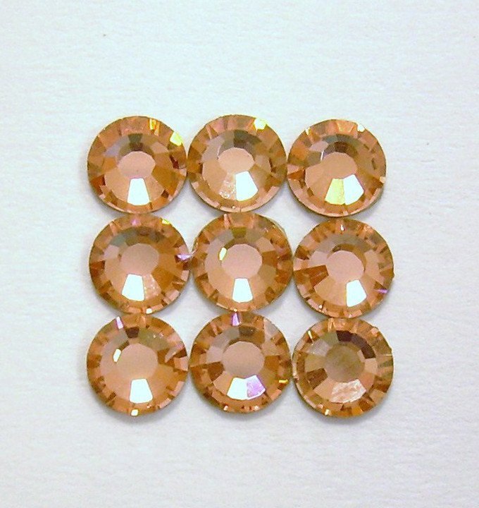 PRECIOSA STRASS HOT FIX SS30 APRICOT