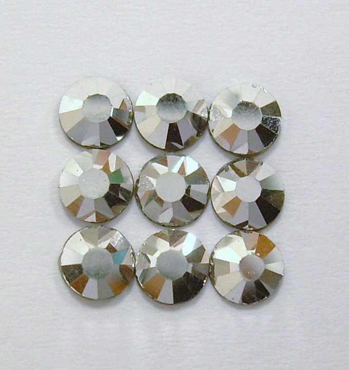 PRECIOSA STRASS HOT FIX SS34 LABRADO