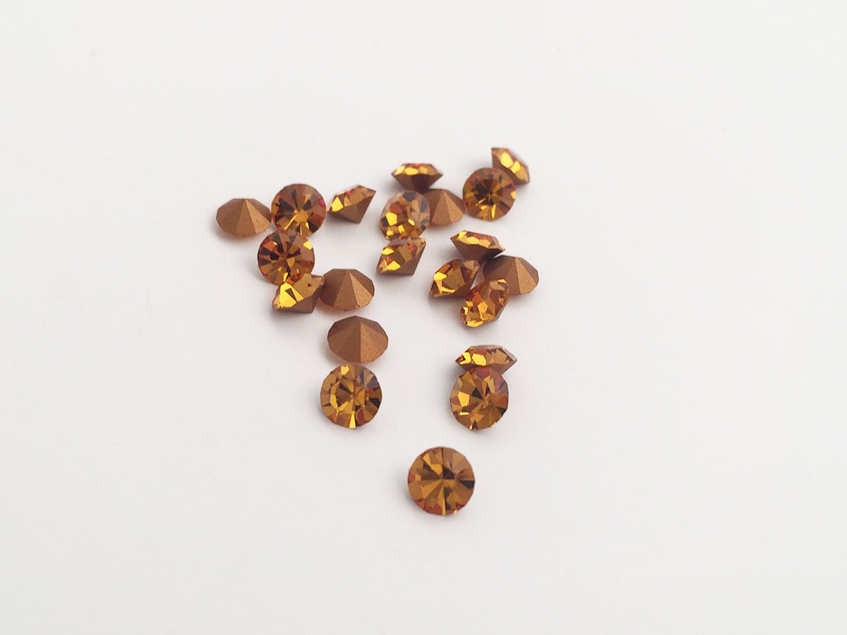 PRECIOSA STRASS CONICO SS27 TOPAZ