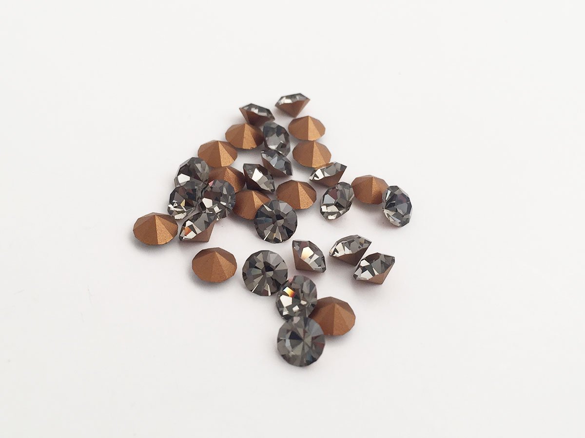 PRECIOSA STRASS CONICO SS28 BL.DIAMO